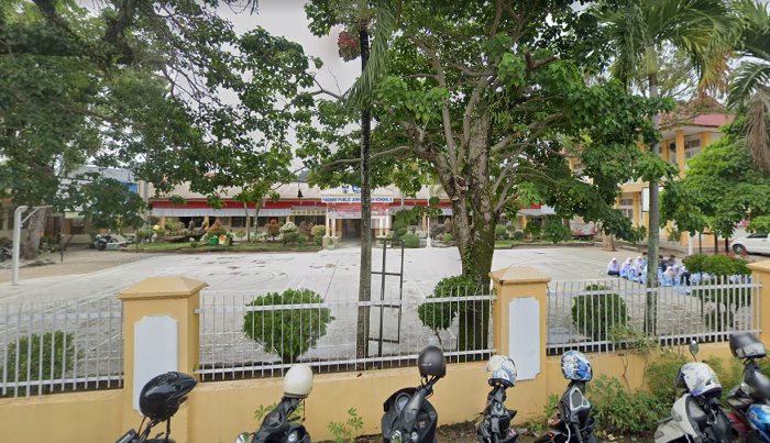 SMP Negeri 8 Padang (foto: Google Maps)