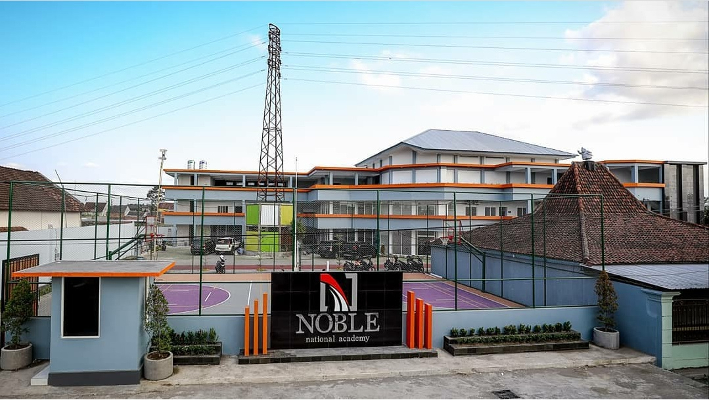 SMP Noble School Sekolah Kita